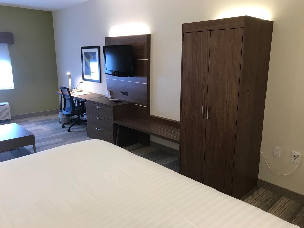 Holiday Inn Express Rochester-Victor By Ihg Екстер'єр фото
